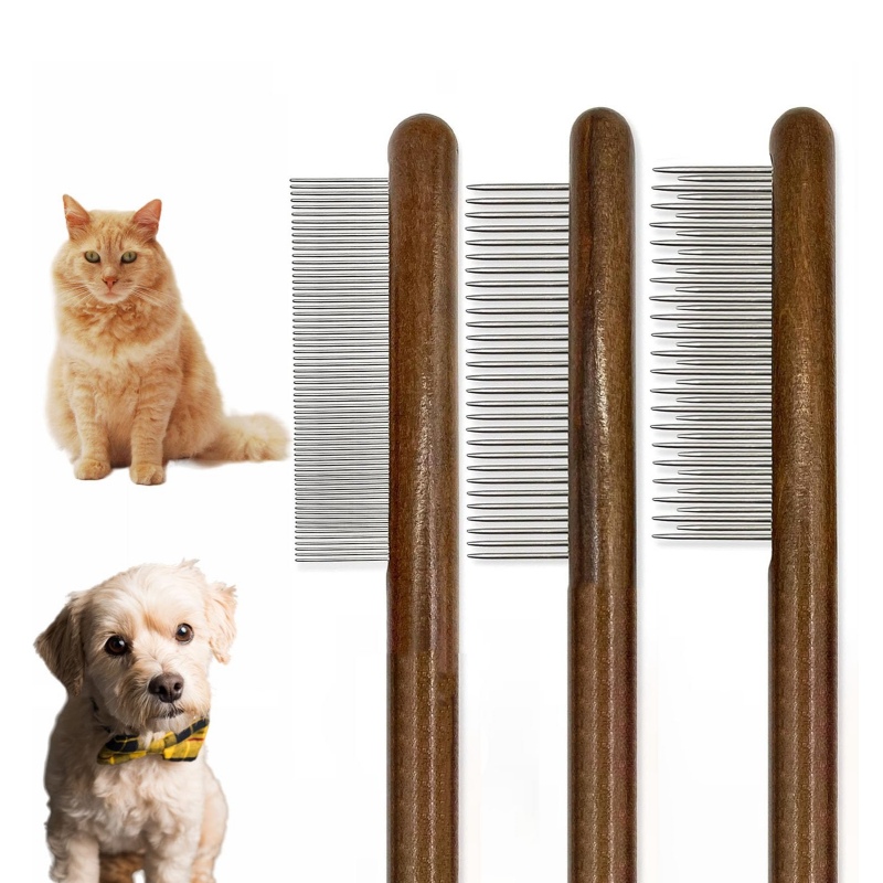 Wooden pet comb to avoid static damage to pet hair