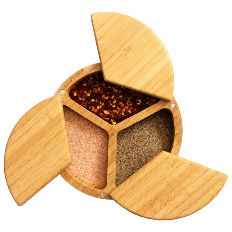 The innovative bamboo seasoning jar design brings a different kitchen experience