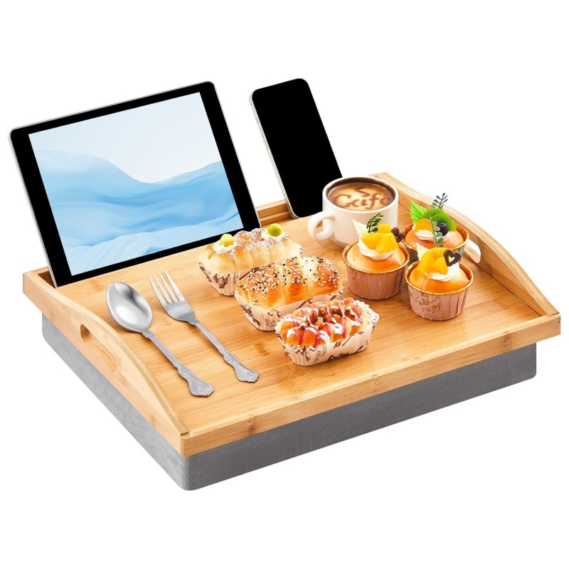 The bamboo bed table makes the bedroom go hand in hand with nature and comfort