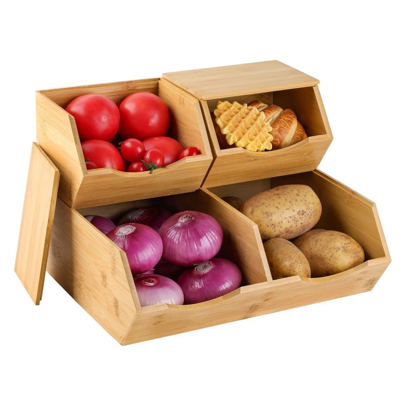 The bamboo fruit basket filled with dried fruits adds a more elegant atmosphere
