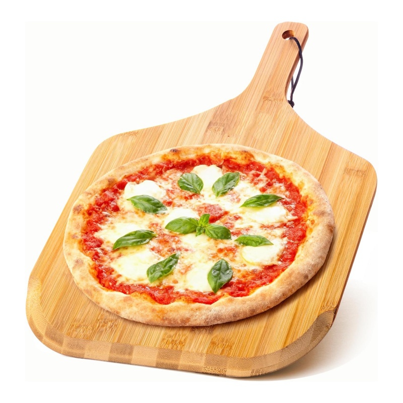 The bamboo pizza board doubles the texture of the kitchen