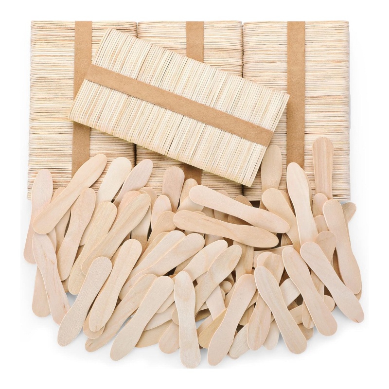 A full box of disposable ice cream sticks offers excellent value for money.