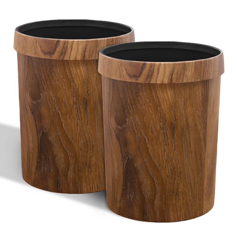 The wooden trash can enhances the style and is more eye-catching